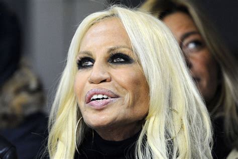 donatella versace neden bu hale geldi|donatella versace news.